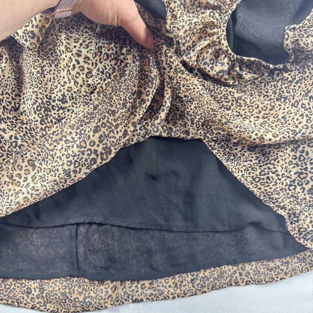 1.STATE Leopard Print Smocked High Neck Flutter Sleeve Blouse Plus Size 1X Brown - Picture 9 of 9